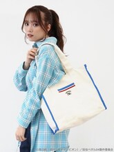 「弱虫ペダル スクエアトートバッグ」使用イメージ