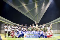 「テニミュシリーズ通算公演数2000回突破記念スペシャルカーテンコール」の様子。