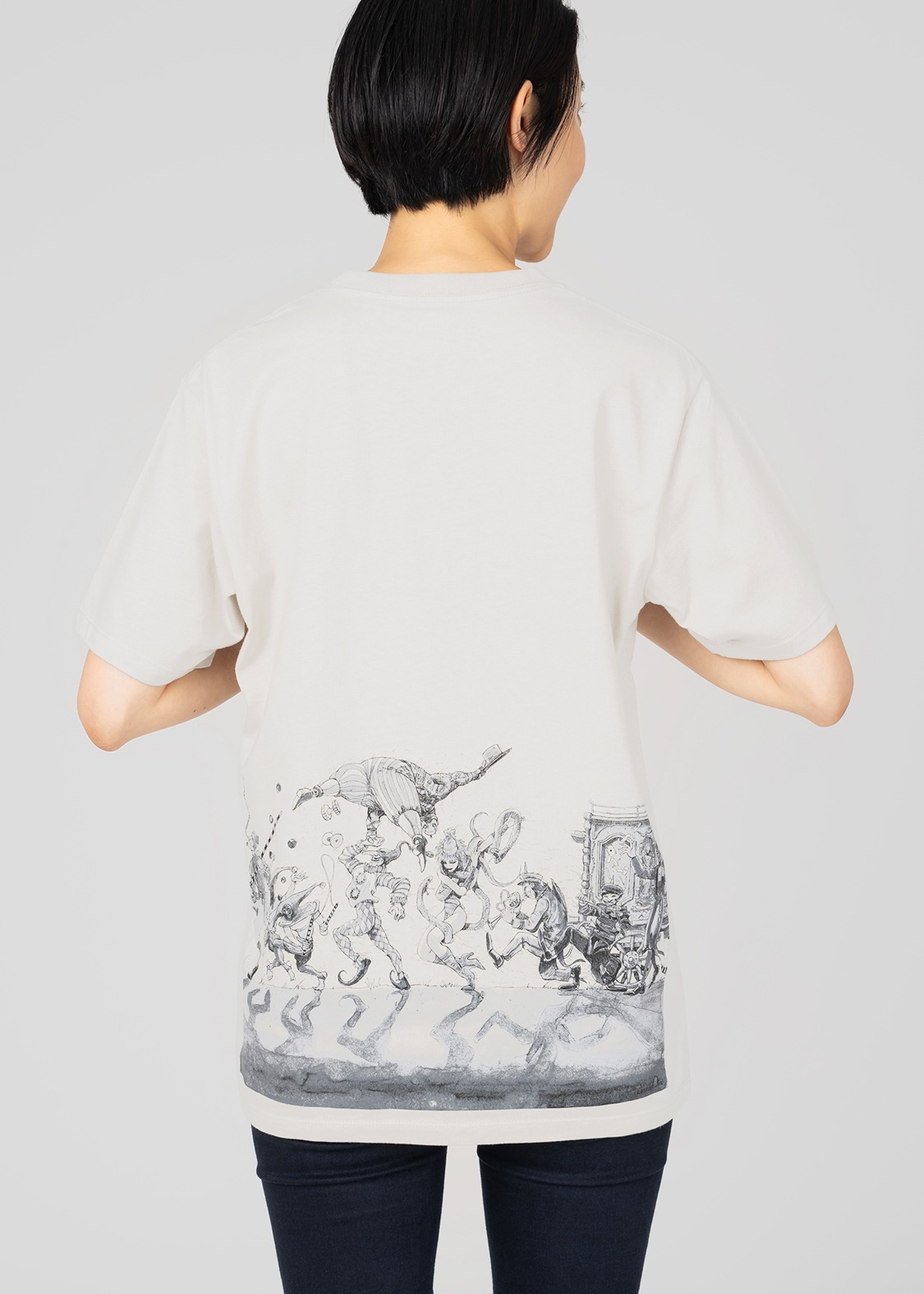 Tシャツ「真夜中のサーカス」