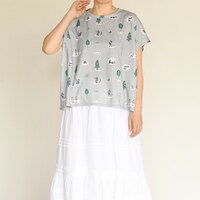 ビッグTシャツ着用イメージ。