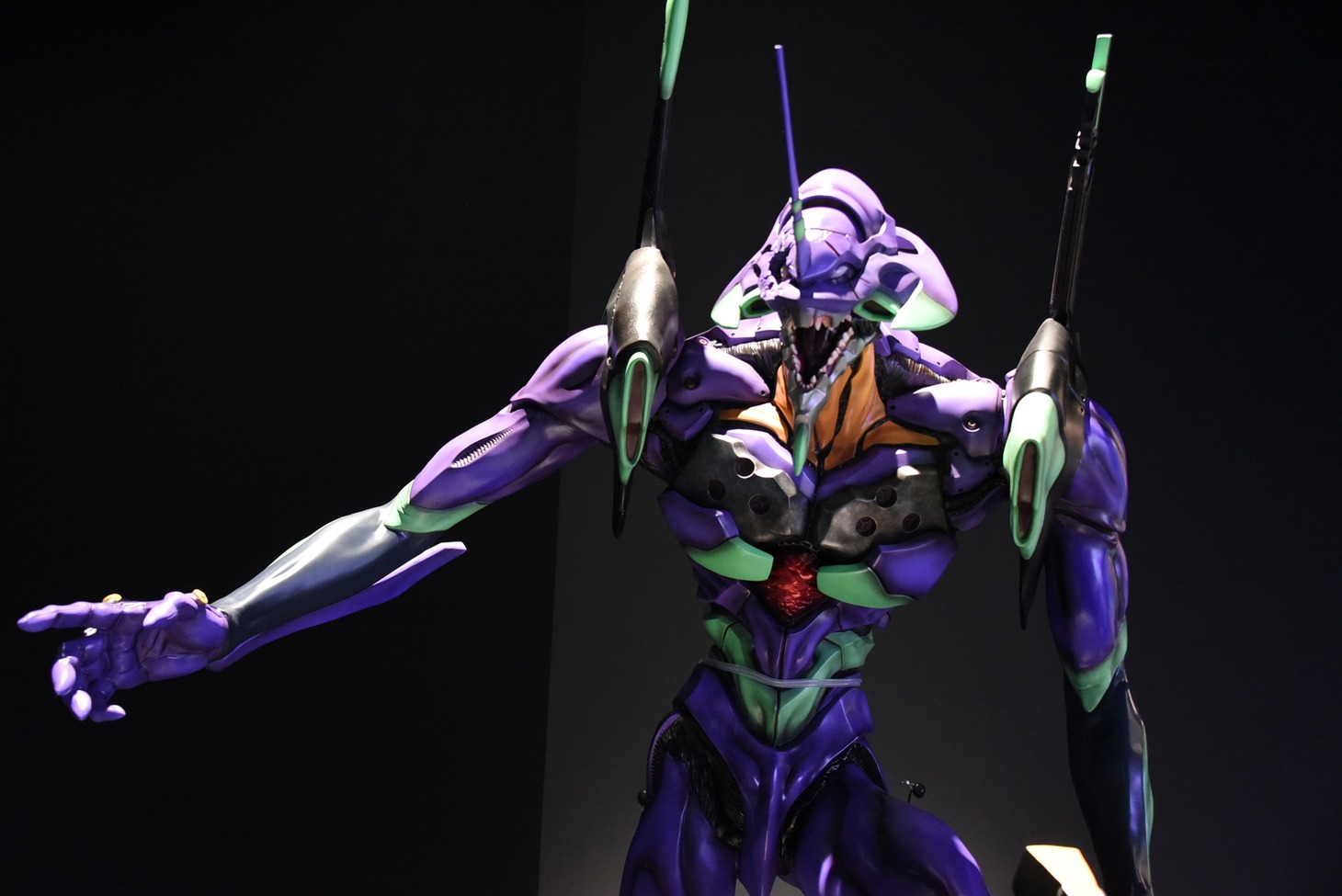 「EVANGELION CROSSING EXPO ―エヴァ大博覧会―」より。