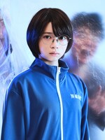 桜田ひより演じる水上梨々。ソフトボール部に所属する高校2年生。恋愛に疎く、ショッピングモールの中で恋に踊らされている周囲を理解できないが、正太郎と雫をきっかけに心境に変化が起こる。