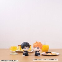 日向と影山のフィギュア。