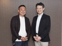 大嶋一範編集長（左）、中野博之編集長（右）。