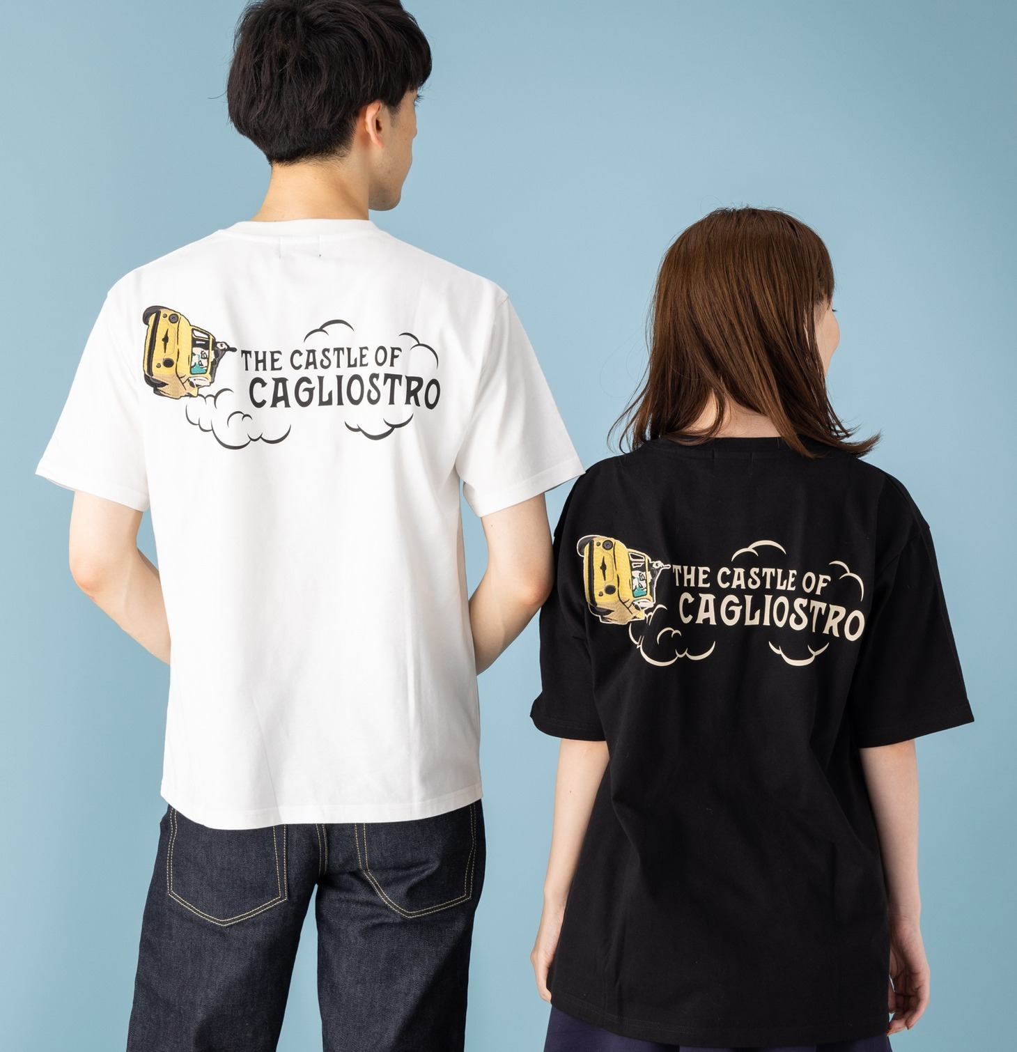 「カリオストロの城 半袖Tシャツ 車」の着用イメージ。