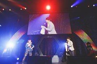 音楽ライブでの片山福十郎と野田順子。