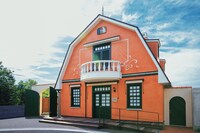 青春の丘の「地球屋」。