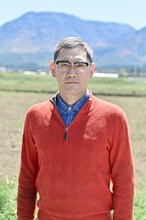 大原耕一役の杉本哲太。 (c)若木民喜・小学館/2022 結婚するって、本当ですか製作委員会