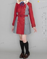 「リコリス1st制服」の着用イメージ。