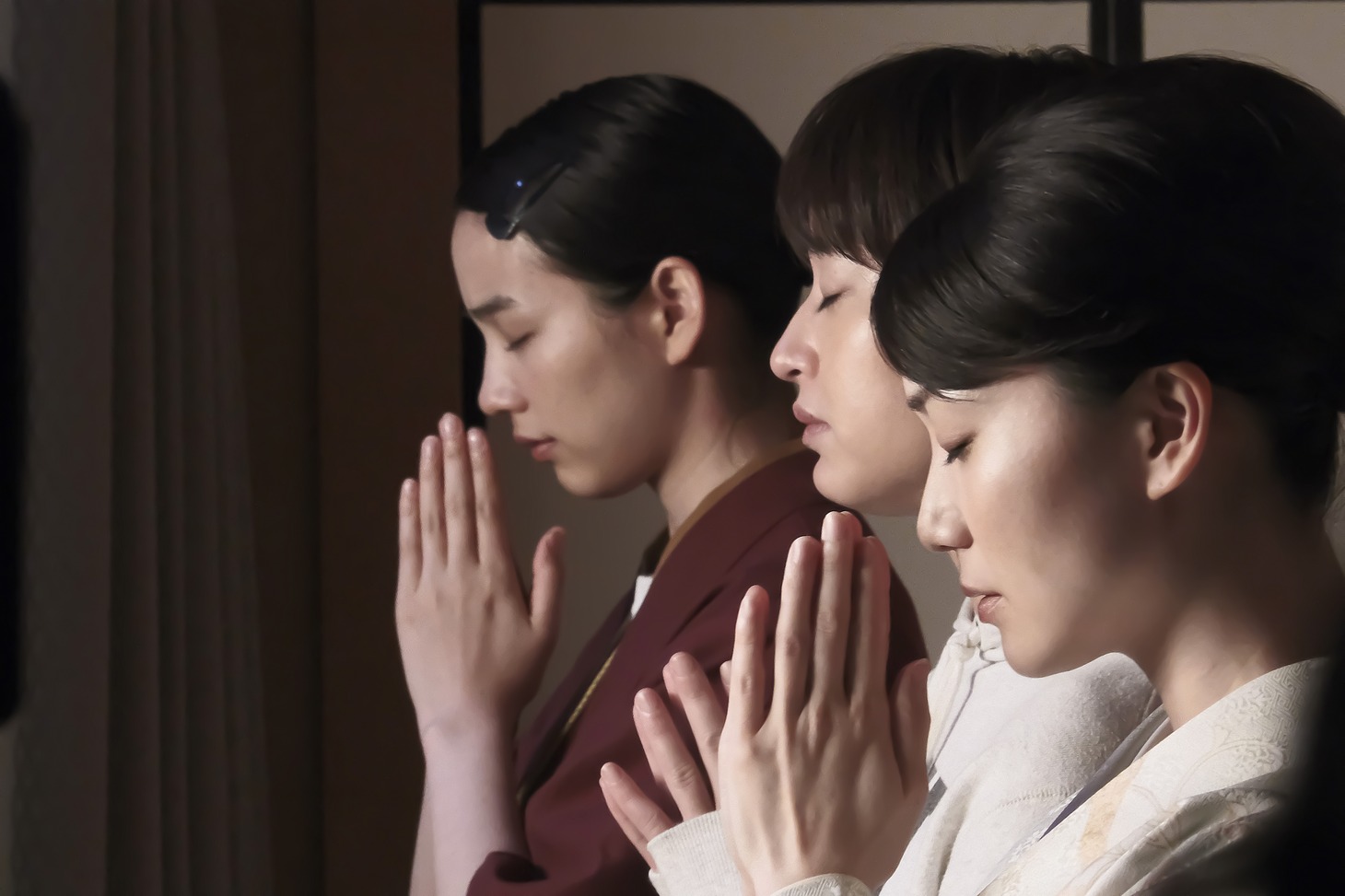 映画「天間荘の三姉妹」より。