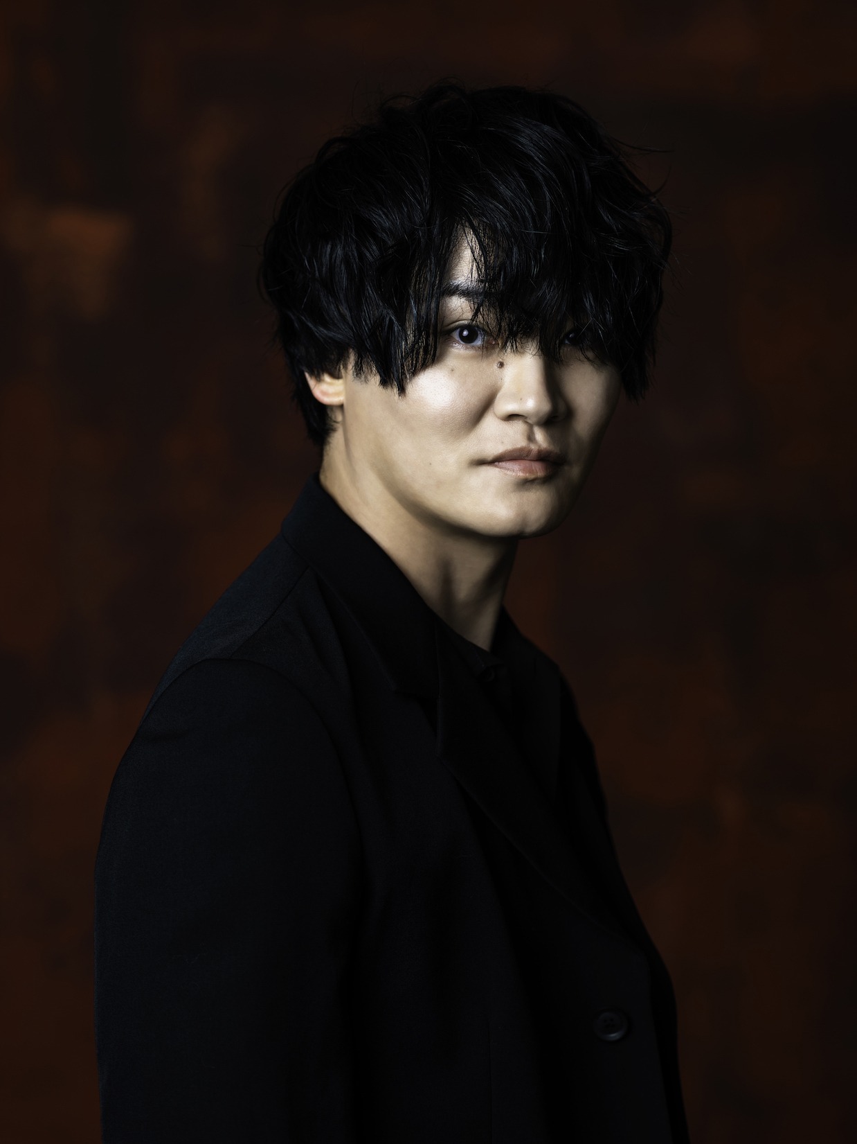 細谷佳正