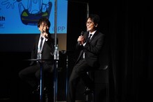 左から関智一、野島健児。