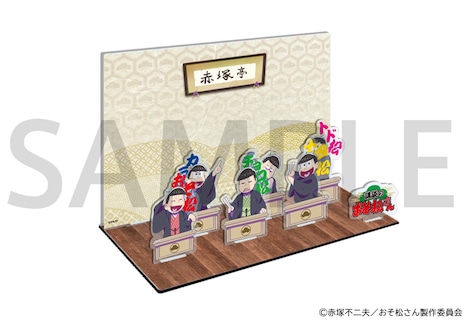 特典付き前売券に付属するアクリルジオラマ。