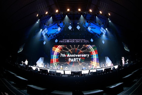 「アイドリッシュセブン 7th Anniversary Event “ONLY ONCE, ONLY 7TH.”」より、企画コーナー「7th Anniversary PARTY」の様子。