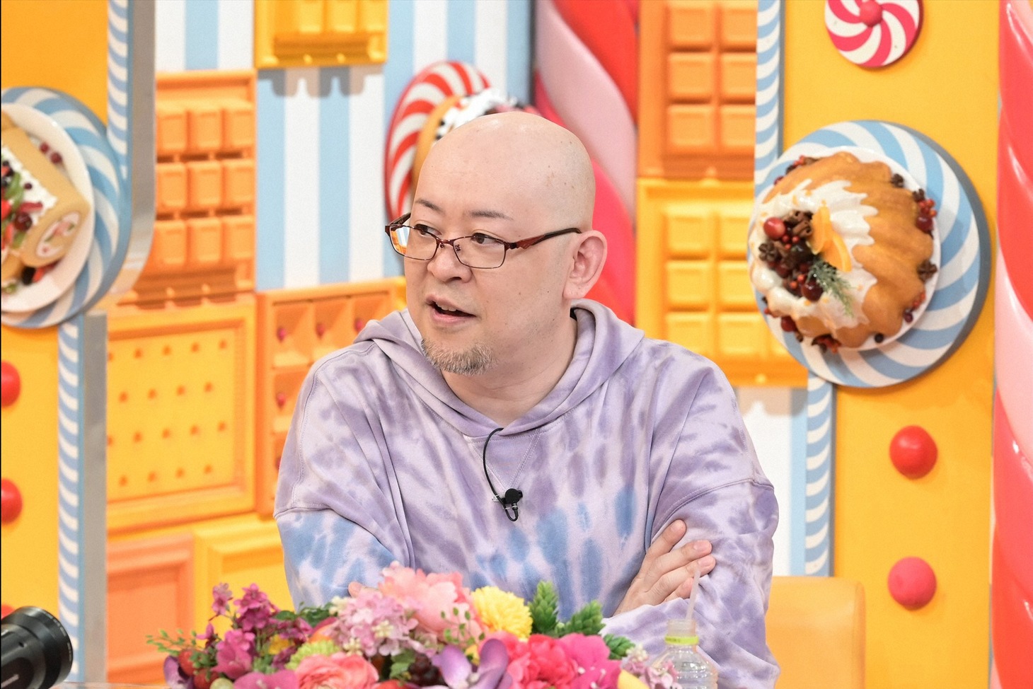「マツコの知らない世界」より、案内人の佐藤敦弘。