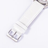 アルティメットまどかモデルの腕時計。