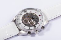 アルティメットまどかモデルの腕時計。