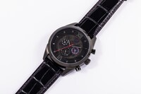 悪魔ほむらモデルの腕時計。