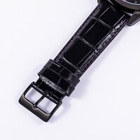 悪魔ほむらモデルの腕時計。