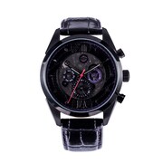 悪魔ほむらモデルの腕時計。