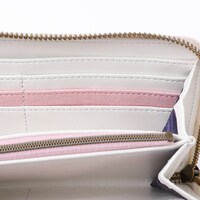 アルティメットまどかモデルの長財布。