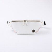 アルティメットまどかモデルのバッグ。