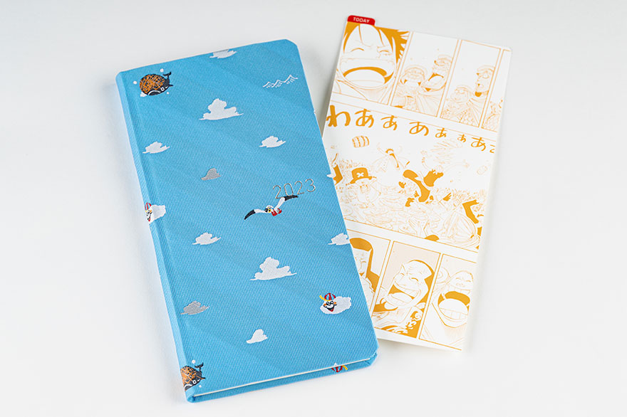 「GRAND LINE」と「ほぼ日の下敷き Memories」。