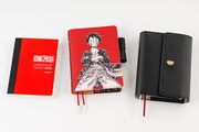 左から「手帳本体 オリジナル ONE PIECE 」、「麦わらのルフィ RED」、「Going Merry LOGBOOK」。