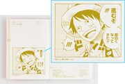 「手帳本体 オリジナル ONE PIECE 」の月のトビラ。