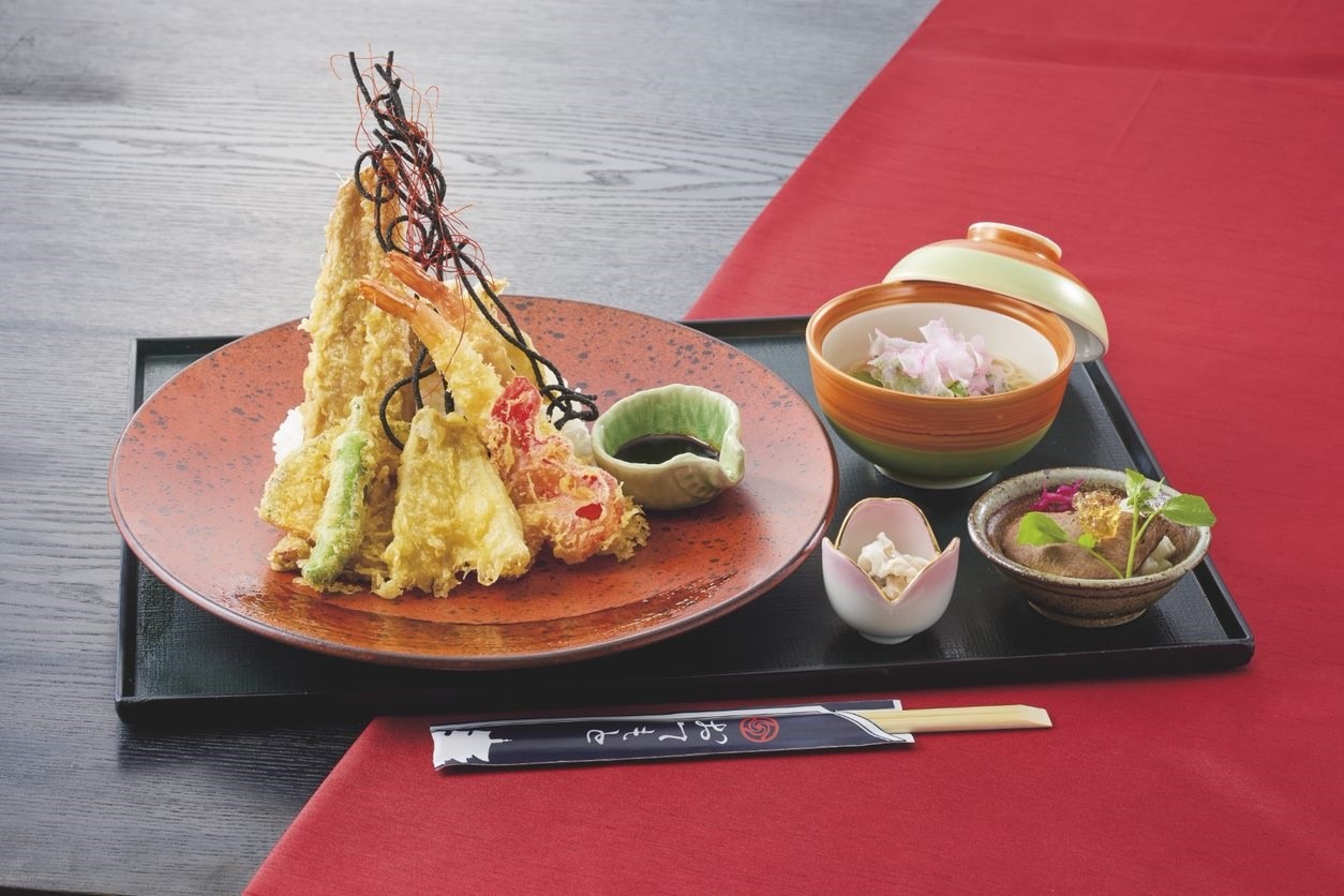 「“虎杖悠仁” 『デカい天丼御膳』」