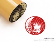 「井ノ上たきな・制服1・丸印18mm」