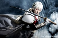 岩崎悠雅扮する象日下部。