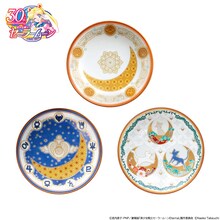 「劇場版『美少女戦士セーラームーンEternal』九谷焼丸皿（3種セット）」