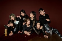 七陰のキャスト。上段左からファイルーズあい、近藤玲奈、三森すずこ、朝井彩加、下段左から水瀬いのり、瀬戸麻沙美、金元寿子。