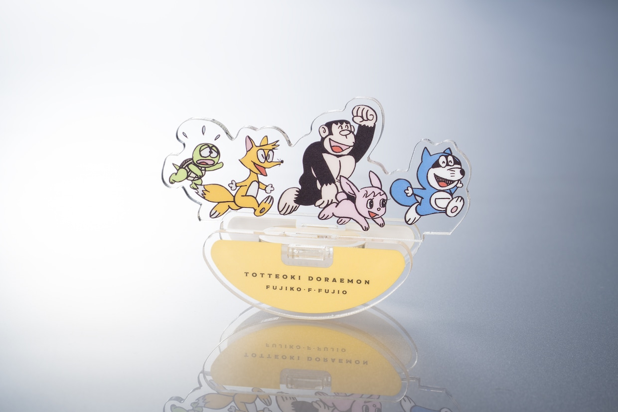 「みんなでゆらゆらアクリルスタンド」 (c)藤子プロ・小学館