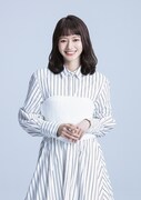 三好凪沙役の山本舞香。
