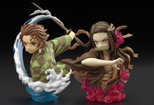 キャンペーンで当たる「海洋堂特製オリジナルフィギュア<セピアカラーVer.>」。  (c)吾峠呼世晴／集英社・アニプレックス・ufotable