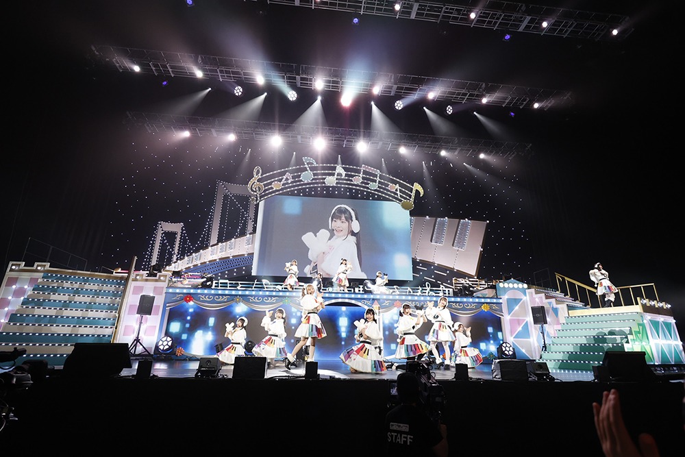 「ラブライブ！虹ヶ咲学園スクールアイドル同好会 5th Live! 虹が咲く場所」の「Colorful Dreams! Colorful Smiles!」公演の様子。