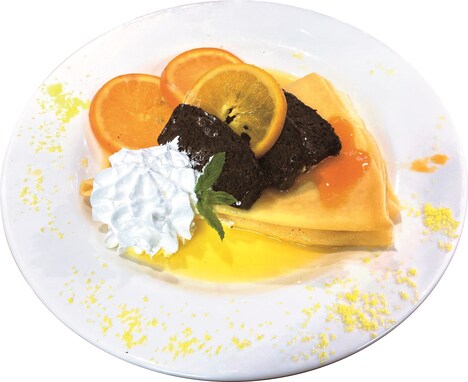 「筋トレ後に食べたい國神のオレンジクレープ」