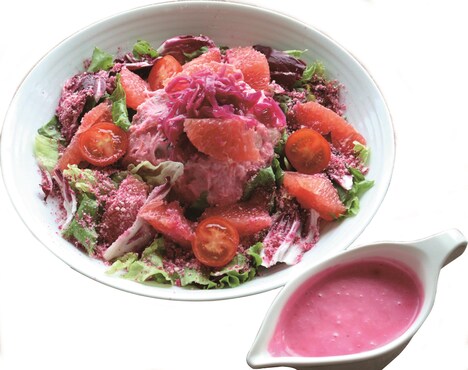 「千切の『お嬢じゃない』けどピンクのビューティーサラダ」
