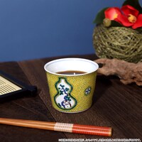 「ニャンコ先生九谷焼そば猪口」より、「瓢箪」。