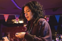 中島ひろ子扮するみさき。