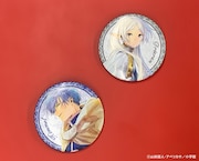 「葬送のフリーレン」9巻の特装版に付属している描き下ろしの缶バッジ2種。