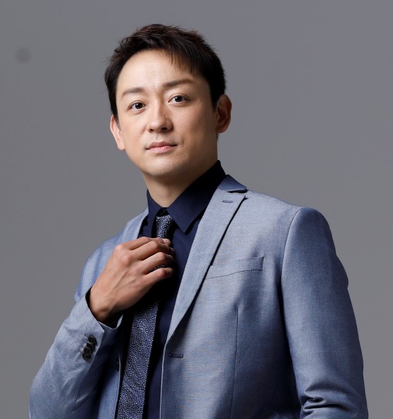 山本耕史