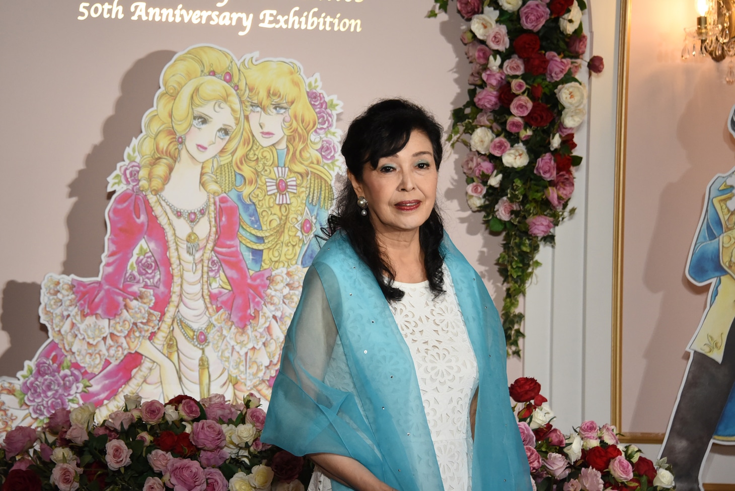 「誕生50周年記念 ベルサイユのばら展ーベルばらは永遠にー」のオープニングセレモニーより、池田理代子。