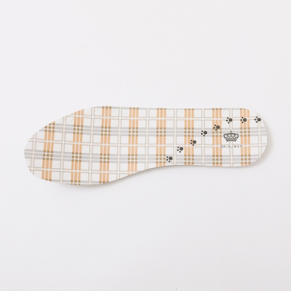 スニーカーの中敷き。