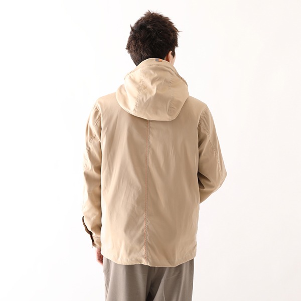 アウターの使用イメージ。