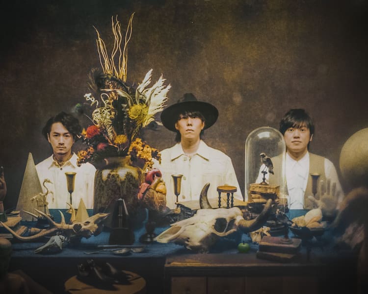 すずめの戸締まり」音楽をRADWIMPS×陣内一真、主題歌「すずめ」の女性 