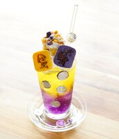 「スージーとブヒブヒの悪者クリームソーダ」