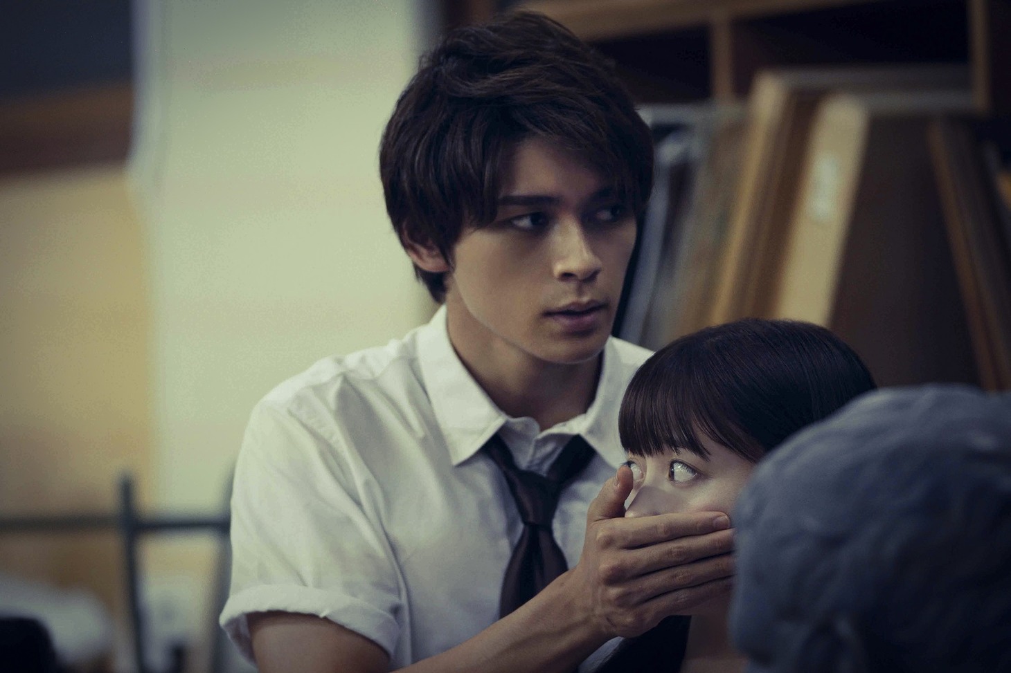 映画「カラダ探し」の場面写真。 (c)2022「カラダ探し」製作委員会
